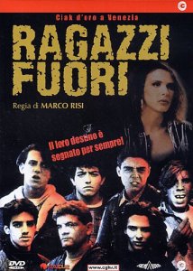 Ragazzi fuori